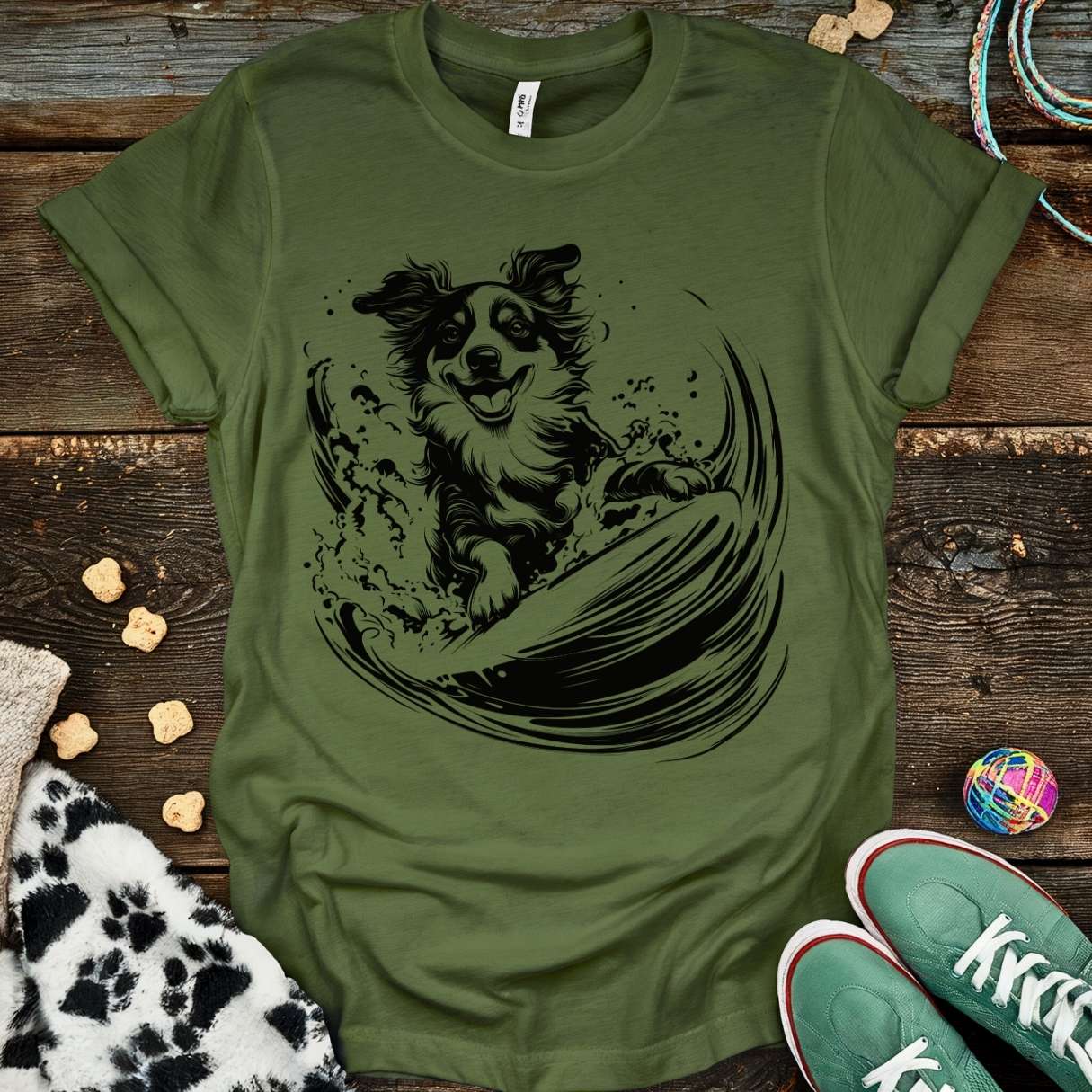 Catch The Wave T-Shirt Military Green / S T-Shirt