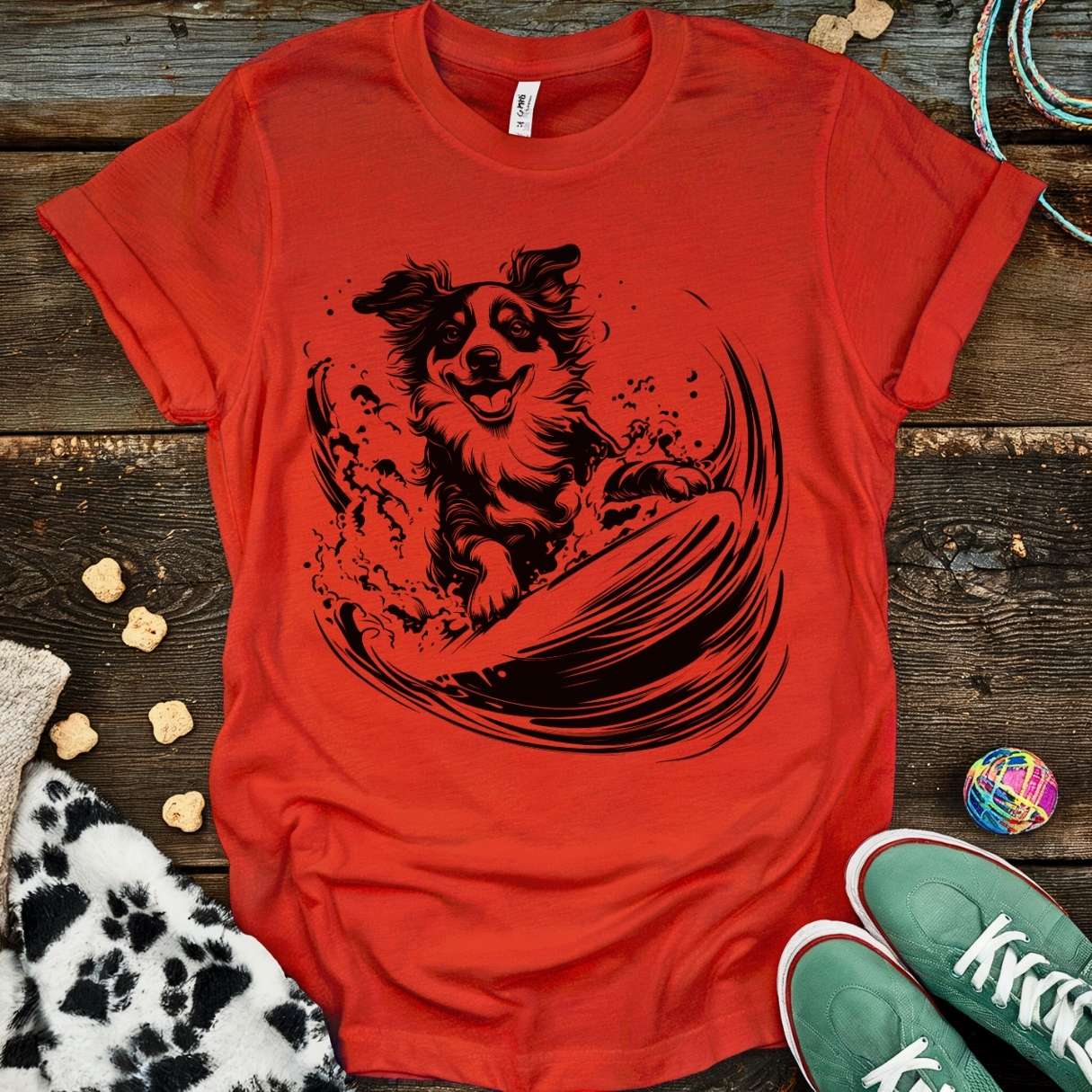 Catch The Wave T-Shirt Red / S T-Shirt