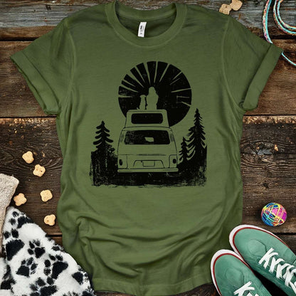 Dog Vanlife T-Shirt Military Green / S T-Shirt