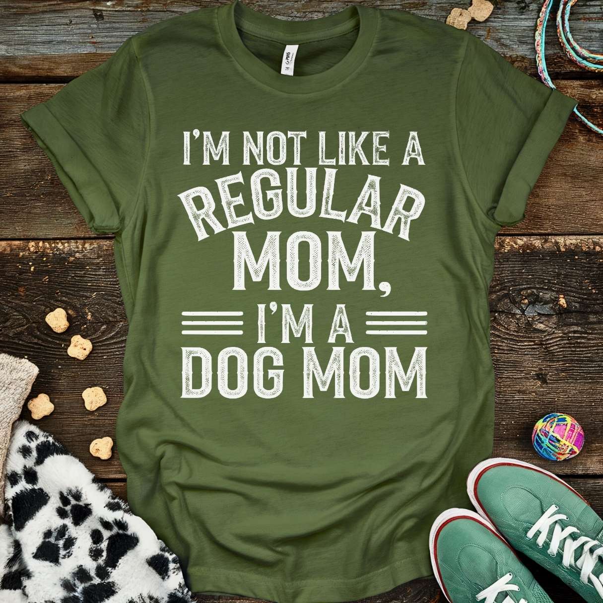 Regular Mom T-Shirt Military Green / S T-Shirt