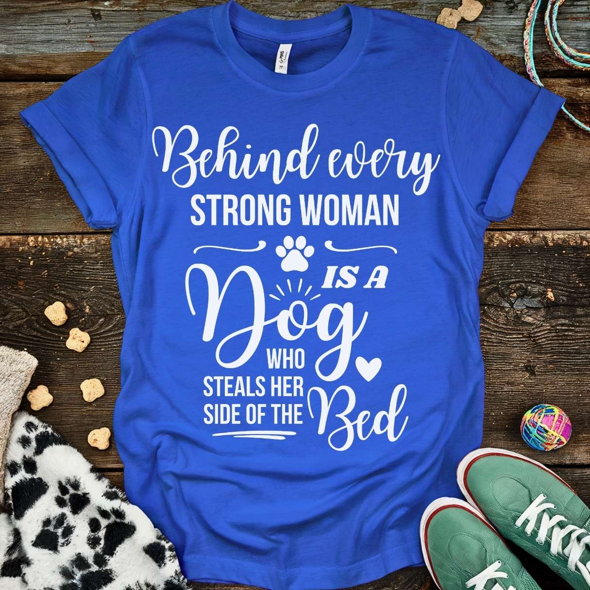 Strong Woman T-Shirt Royal / S T-Shirt