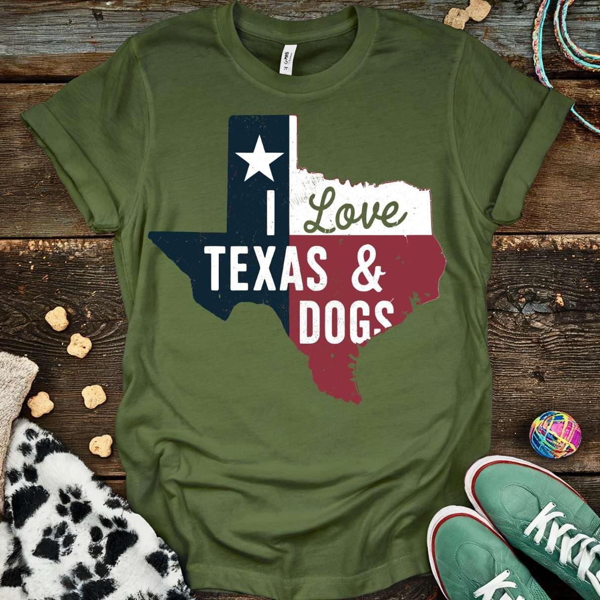 Texas & Dogs T-Shirt Military Green / S T-Shirt